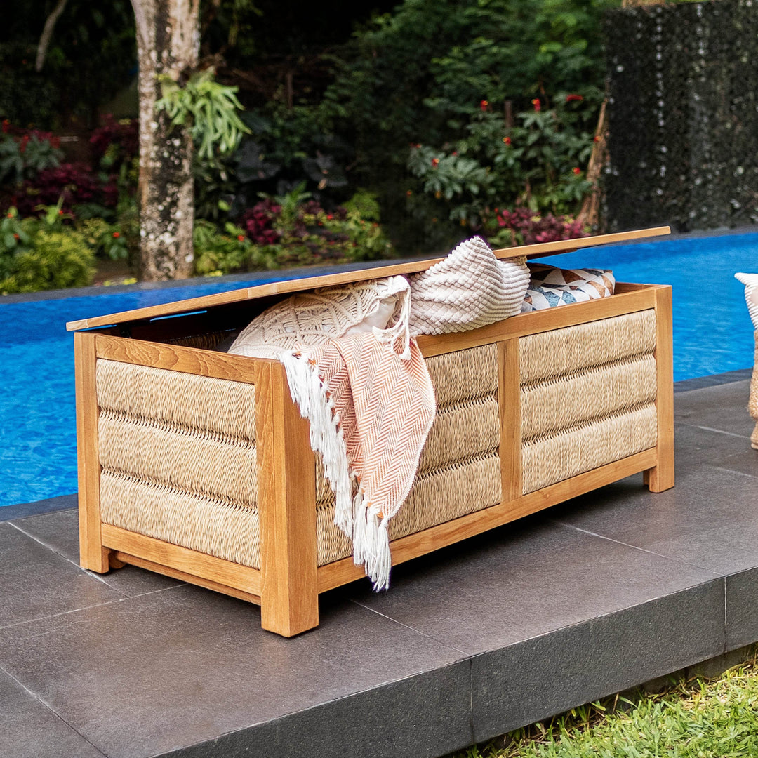 Wooden Storage Chest for Natural Aesthetic Appeal