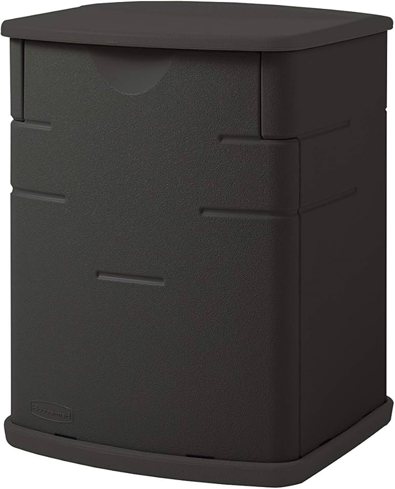 Rubbermaid Roughneck Outdoor Deck Box