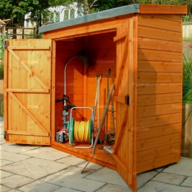 Wooden compact shed with double doors