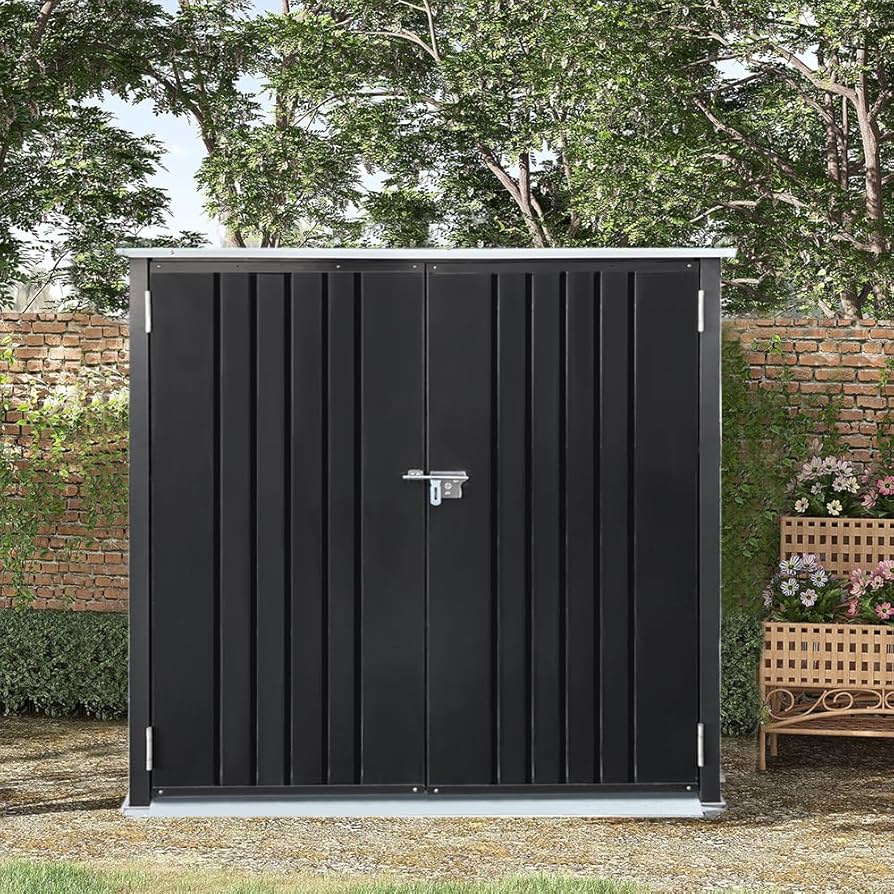 Metal outdoor storage box